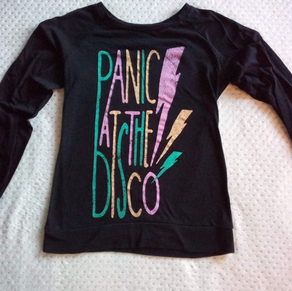 💙 🔥Panic! At the Disco long-sleeve lightning bolt pullover top. - Picture 8 of 9